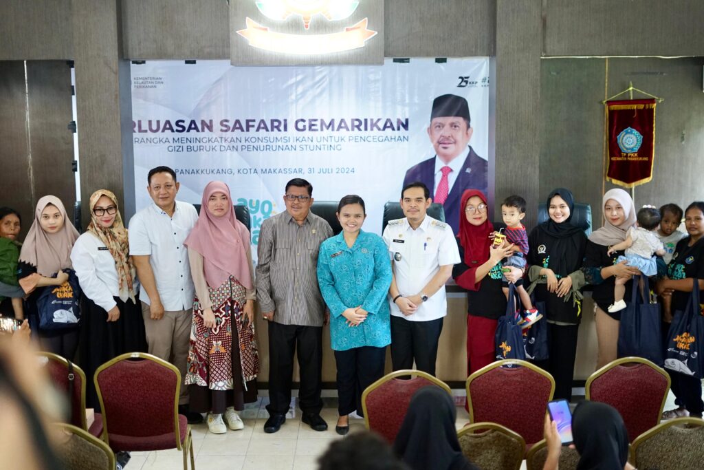 Ada Apa Anggota Komisi IV DPR RI Azikin Solthan Berkunjung di Kantor Kecamatan Panakkukang