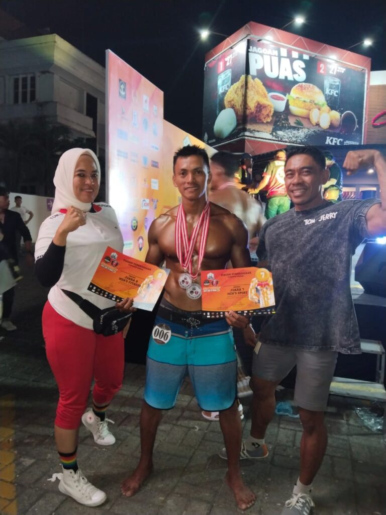 Atlet PBFI Maros, Supradi, Raih Prestasi di Kejuaraan Bodycontest “From Zero to Hero