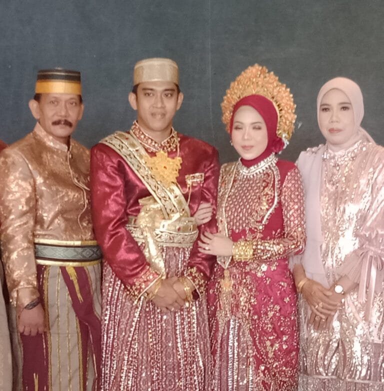 Meria Resepsi Pernikahan “Mila Armayasari,S.Tr.Ak.MM dan Brigpol.A.Muh.Ridwan” di Hotel Dalton Makassar