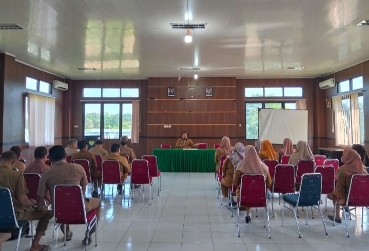 Awal Tahun 2025 Camat Moncongloe Gelar Rapat Koordinasi Staf
