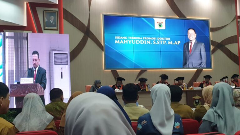 Kepala Disperkim Makassar Raih Gelar Doktor dalam Ilmu Administrasi Publik