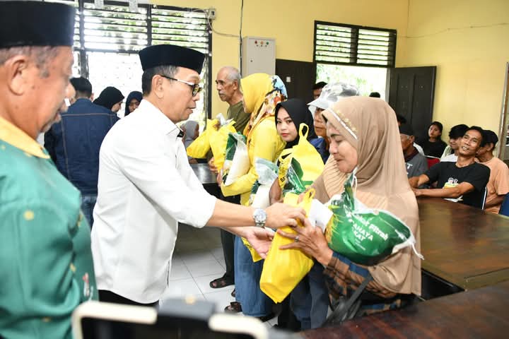 Pemerintah Kabupaten Soppeng: Paket Ramadhan Bahagia untuk Pasukan Kuning
