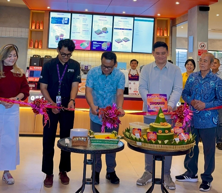 Janji Jiwa Hadirkan Konsep Baru di Makassar: Serunya Menikmati Kopi sambil Berbagi Energi Positif