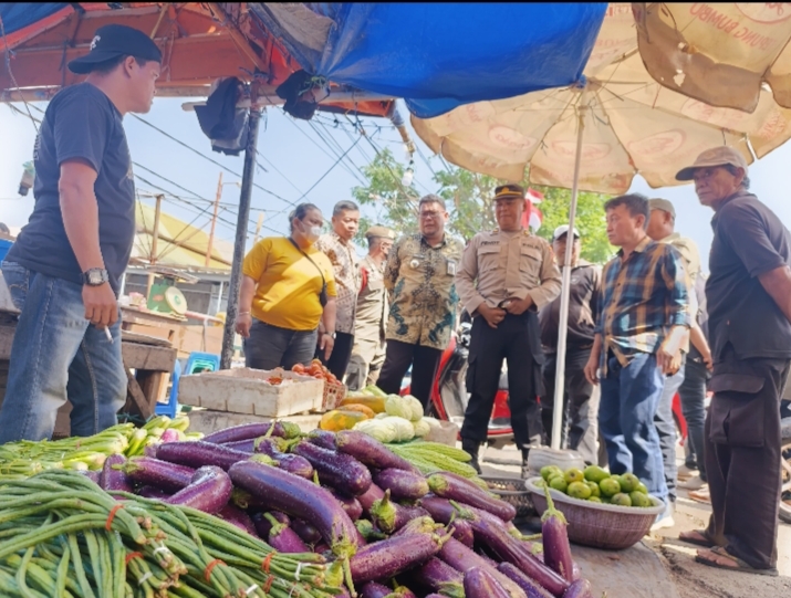 Sudah Diberi Waktu, Camat Tamalate Tegaskan Pedagang Harus Masuk ke Pasar