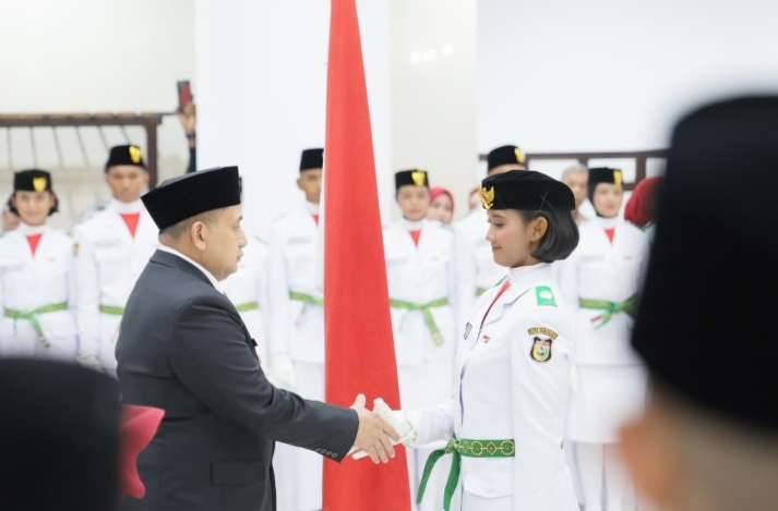 Wali Kota Munafri Kukuhkan Paskibraka 2025, Tekankan Semangat dan Mental Tangguh