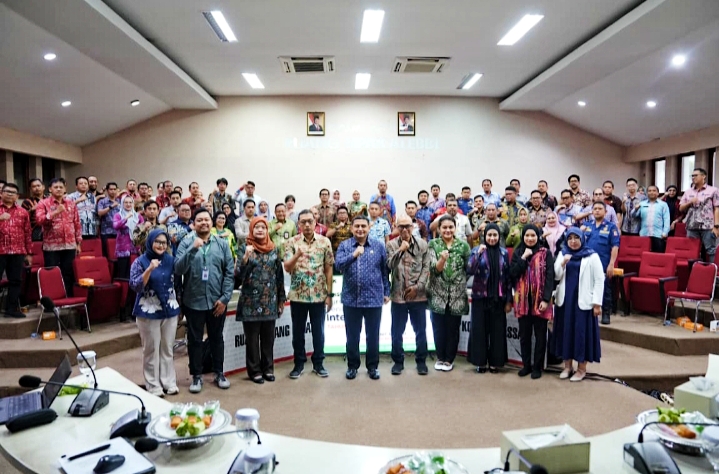 Wali Kota Makassar Ingatkan Pejabat Hidup Sederhana, Bukan Fashion Show ke Kantor