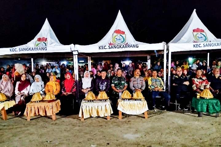 Malam Puncak HUT RI ke-80 di Barrang Lompo Berlangsung Meriah di hadiri Tripika Kecamatan Sanggkarang
