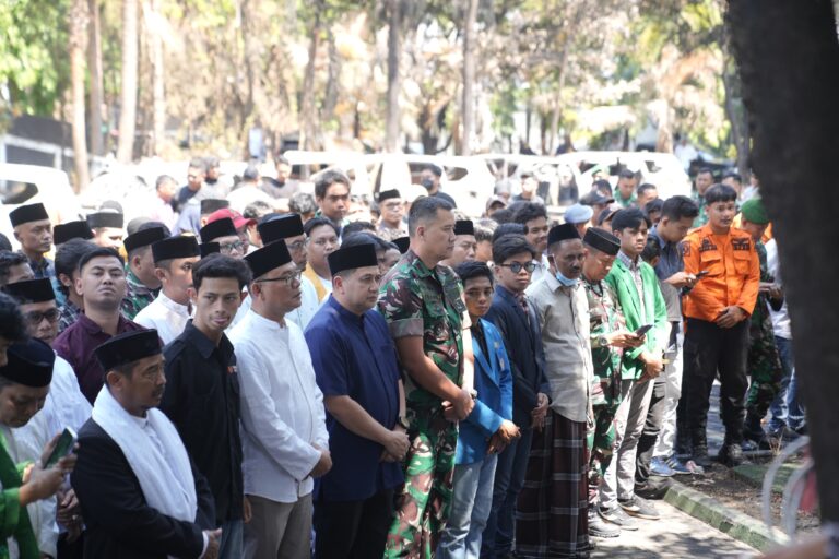 Sholat Ghaib di DPRD Makassar, Doa Wali Kota Mengiringi Empat Korban Kebakaran