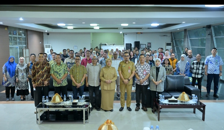 Aliyah Mustika Ilham Tekankan Integritas dan Pelayanan Publik dalam Rapat Koordinasi Bersama PDAM