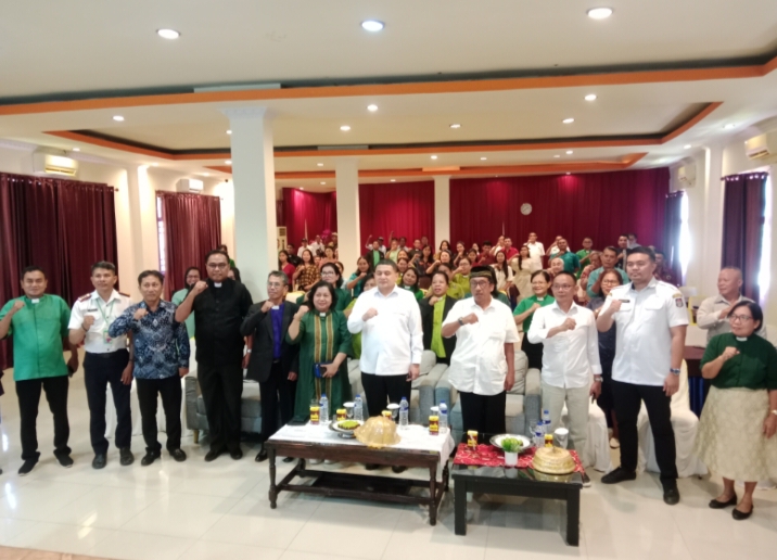 Sekcam Tamalanrea Dampingi Wali Kota Makassar Hadiri Konven Pendeta & Vikaris GPIL
