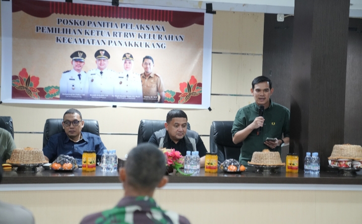 Di Kecamatan Panakkukang, Munafri: Pemilihan RT/RW Petugas Pegang Aturan dan Juknis Pemilihan