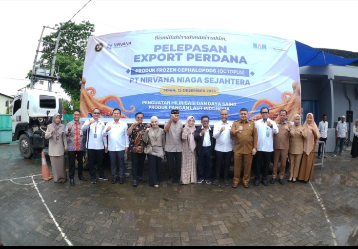 Munafri Lepas Ekspor Perdana Gurita ke Jepang, Tegaskan Komoditas Laut Makassar Bersaing di Pasar Global