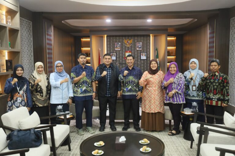 Jaga Citra Kota, Wali Kota Makassar Terapkan Sertifikat Standar Higienitas di Rumah Makan