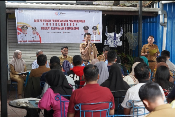 Camat Ujung Pandang Buka Musrenbang Kelurahan Bulogading 2026 di Cafe Kareba