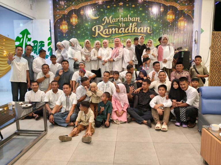 Hotel Premier Makassar Ucapkan Terima Kasih atas Kebersamaan Keluarga dan Kolega Mas Wibowo dalam Buka Puasa Bersama