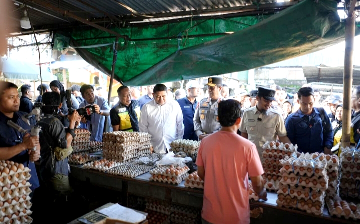Munafri Dampingi Forkopimda Provinsi, Tinjau Pasar Tradisional: Stok Aman, Harga Terkontrol