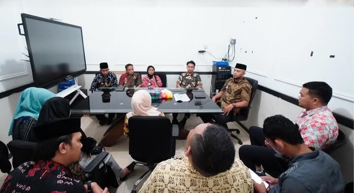 Menindak Lanjuti Rapat Koordansi Bersama Bapak Sekretaria Daerah Kota Makassar Terkait Keamanan Ramadan, dan Awasi Anjal dan Gepeng di Setiap Kecamatan