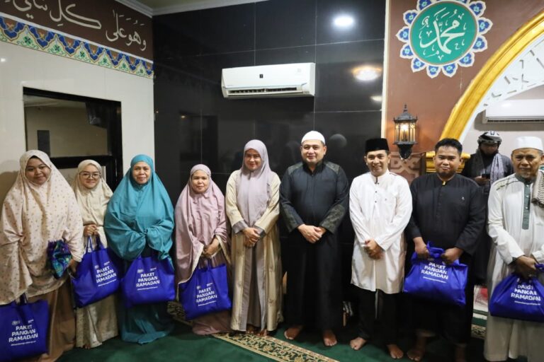 Safari Subuh Keliling Masjid Jadi Ruang Munafri Sapa dan Sampaikan Pesan Penting ke Warga