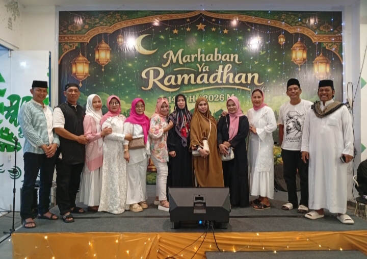 Alumni SMPN 14 Makassar Angkatan 1992 Gelar Buka Puasa Bersama di Hotel Premier Makassar