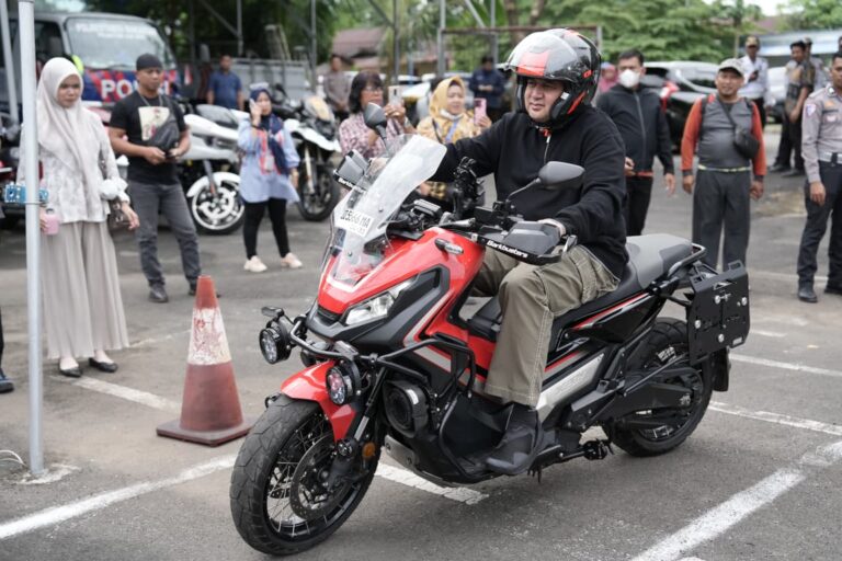 Makassar Kini Punya Layanan SIM C1, Munafri Ajak Komunitas Motor Tertib Berkendara