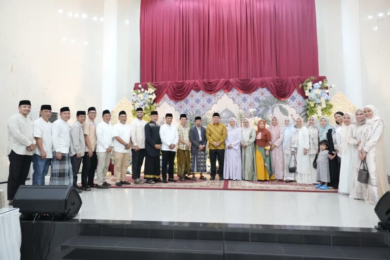 Momentum Iduladha, Appi dan Melinda Pererat Silaturahmi Bersama Jajaran Pemkot Makassar & Masyarakat
