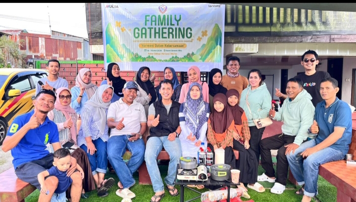 Kompak dan Penuh Kebersamaan, Keluarga Besar Kelurahan Buntusu Gelar Family Gathering