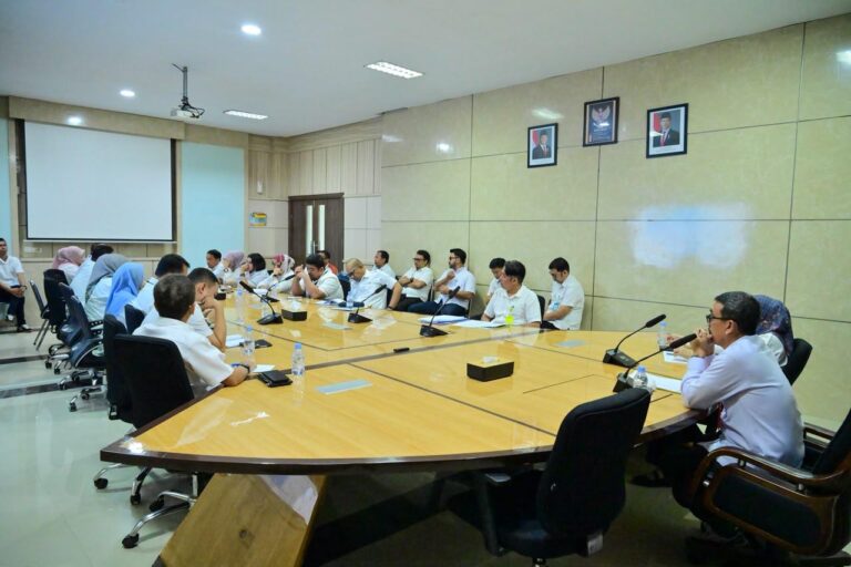Plt Dirut PDAM Andi Syahrum Instruksikan Percepatan Solusi untuk Wilayah Terdampak Krisis Air