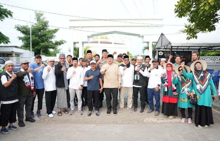 Lepas 2.000 Peserta Kirab Muharram, Wali Kota Munafri Serukan Warga Makassar Perkuat Ukhuwah