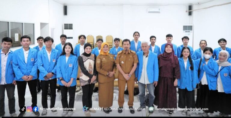 Camat Tamalanrea Terima Mahasiswa KKN Universitas Fajar, Perkuat Sinergi Pengabdian Masyarakat