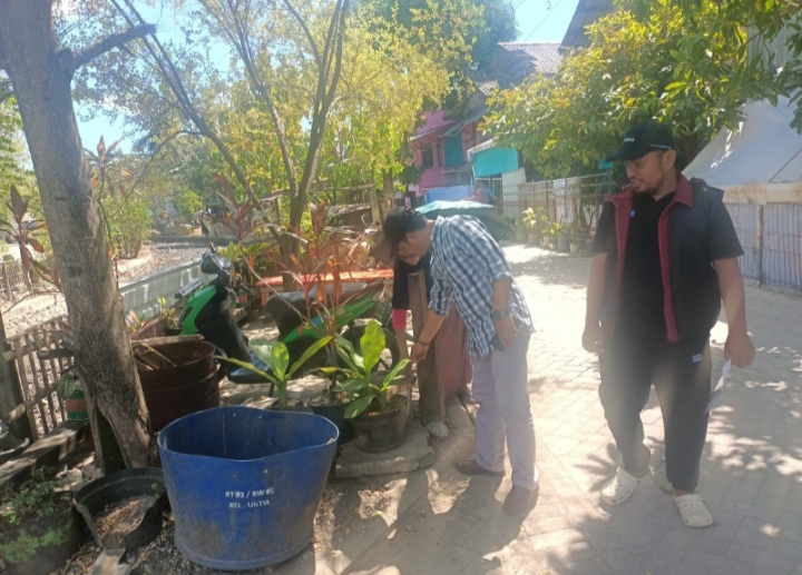 Lurah Untia Andi Tossa Gencarkan Sosialisasi Pemilahan Sampah di Kampung Nelayan Untia