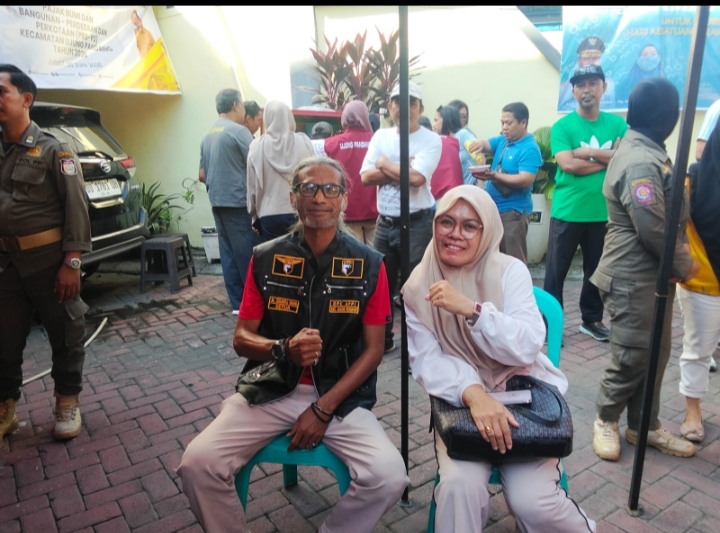Camat Ujungpandang Bersama Ketua DPC APPI Gelar Nobar Bersama Warga, Pererat Silaturahmi dan Semangat Kebersamaan
