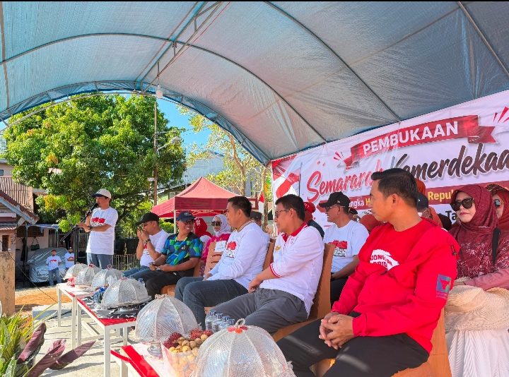 Didampingi Lurah Tamalanrea, Andi Patiroi Resmi Membuka Semarak Kemerdekaan HUT RI ke-81 Warga ORW 08 Blok M BTP
