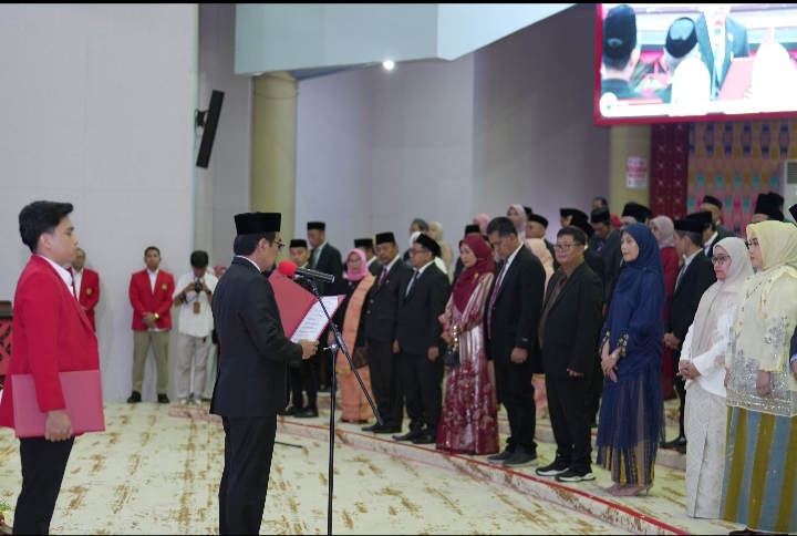 Berikut ini Daftar Lengkap 122 Pejabat Unhas yang Resmi Dilantik
