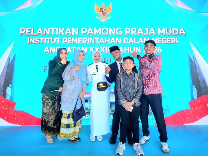 PUTRI ASAL MAKASSAR, ANDI ARIKA NURFADILA RESMI DILANTIK SEBAGAI PAMONG PRAJA MUDA IPDN ANGKATAN XXXIII DAN BERTUGAS DI KEMENTERIAN DALAM NEGERI