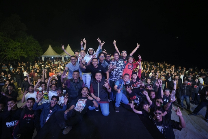 Didampingi Kadispora Syamsul Bahri, Appi Pacu Makassar Jadi Destinasi Scooterist Dunia