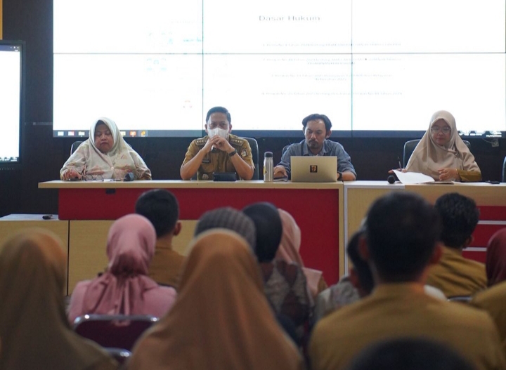 Camat Biringkanaya Maharuddin Buka Sosialisasi Program Persampahan dan Terkait Data Retribusi Sampah
