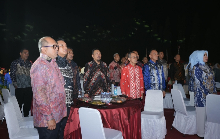 Mahyuddin Dampingi Wali Kota Munafri Arifuddin di Pesta Rakyat Panakkukang