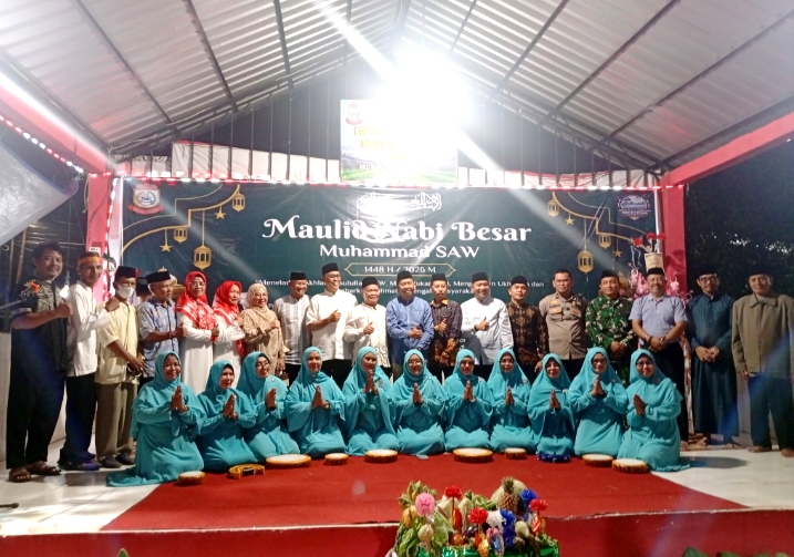 Komunitas Pemerhati Lapangan Olahraga (KPLO) Kelurahan Bakung, Gelar Peringatan Maulid Nabi Besar Muhammad Saw 1448 H