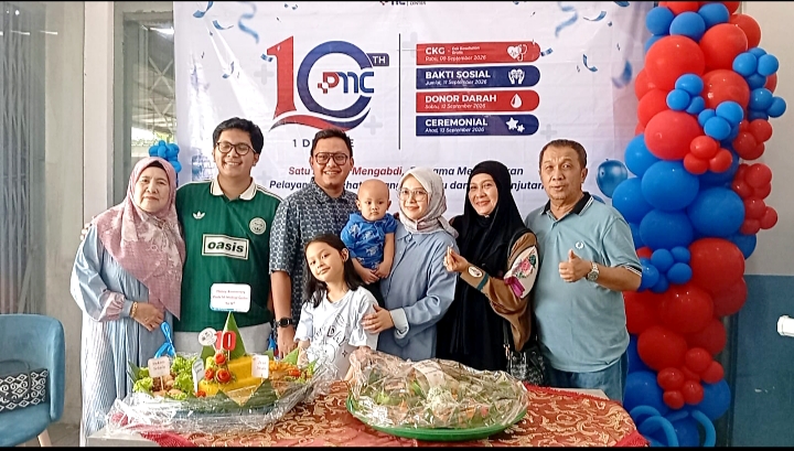 “10 Tahun Klinik PADAIDI Medical Center — Satu Dekade Mengabdi, Berbagi dan Peduli untuk Kesehatan Masyarakat.”