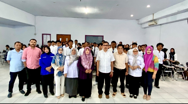 STIM LPI Makassar Gelar PKKMB 2026, Diawali Kirab Bendera Organisasi