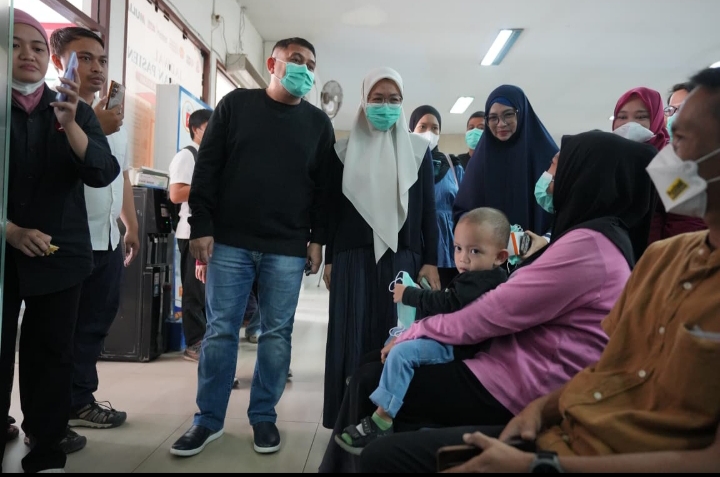 Wali Kota Appi Sambangi RSUD Daya, Bagi Masker hingga Cek Ruangan Pasien